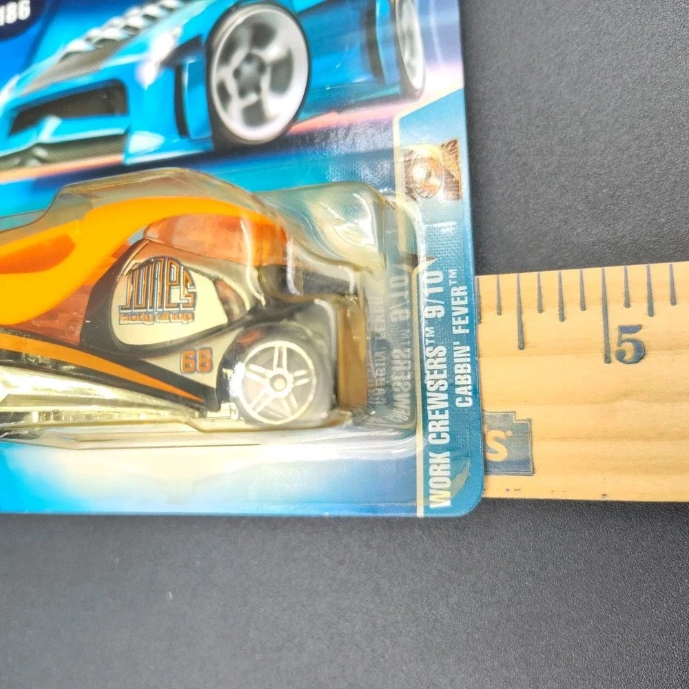 Hot Wheels #186 Cabbin' Fever 2003 Work Crewsers‎ 9/10 PR5 Truck & Card